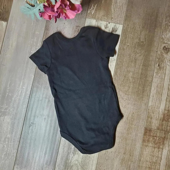 Air Jordan Black and Blue Baby Boy Bodysuit Size 0-6M NWOT - Picture 4 of 10